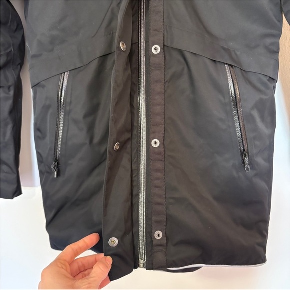 Ivivva Black Hooded Kids Raincoat - Picture 4 of 8